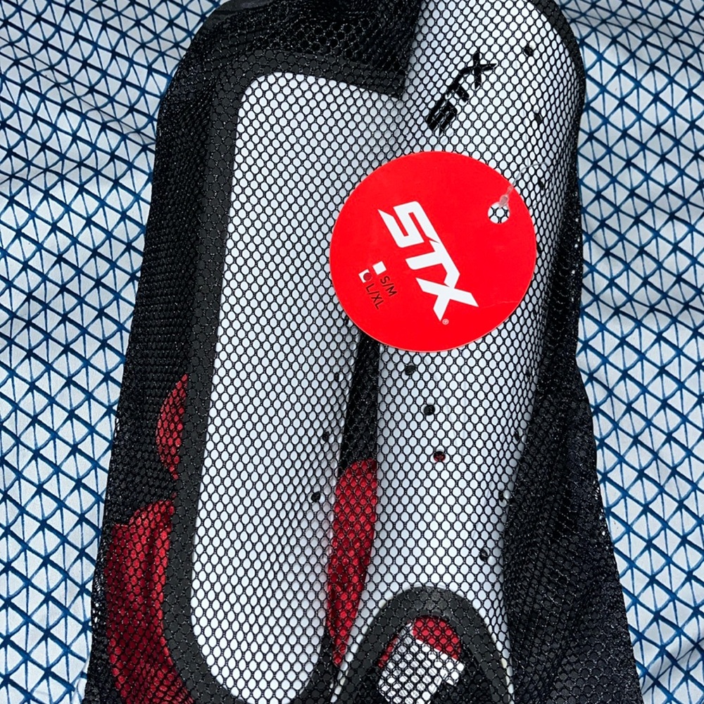 STX Adult Hinder Lacrosse/Field Hockey Shin Guards (L/XL, white)
